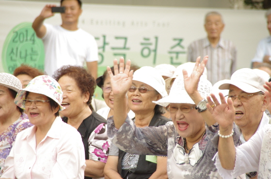 크기변환_관객.JPG